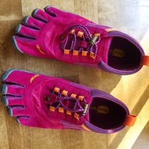 Vibram Fivefingers sz 36